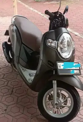 Honda scoopy 2018 sidoarjo (W)