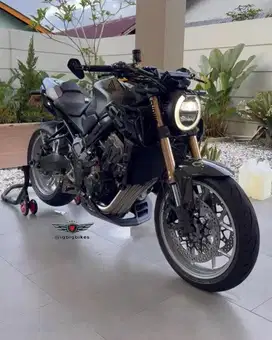Honda CB 650 R Black 2022 Full Modif