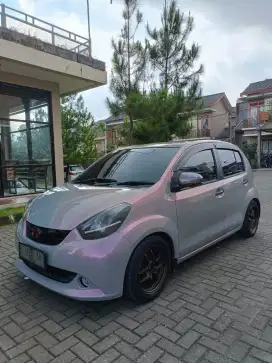 Daihatsu Sirion 2013 Manual