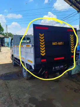 Hydrolic lifting tailgate l / Lift Hidrolik Belakang Truk