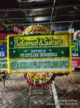 Karangan bunga papan