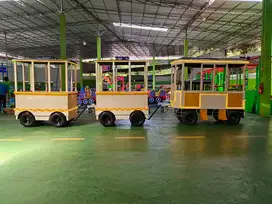 Kereta mall Dinamo odong-odong