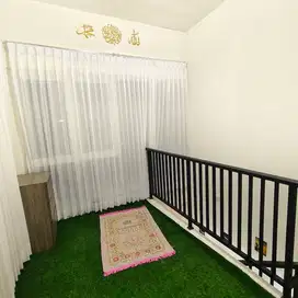JUAL VILLA  3 LANTAI ROFTOP DAN KOLAM RENANG