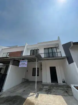 Dijual Murah Rumah Baru Siap Huni di Puri Asri Pakuwon City