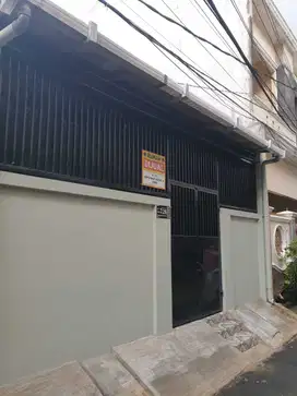 Rumah Bagus Dijual Siap Huni di Tanjung Duren