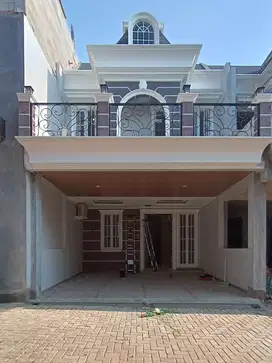 RUMAH CLUSTER DI M.KAHFI 2 JAKARTA SELATAN