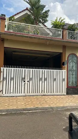 RUMAH MEWAH LINGKUNGAN ISTIMEWA DI KAVLING MARINIR PONDOK KELAPA