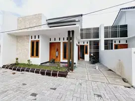 Rumah Hunian Cluster Gress Ready Gedongan Colomadu