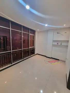Cocok untuk Usaha, Ruko di Golf Island 4,5x15 Depan Urban Farm