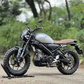 YAMAHA XSR 155 SILVER 2022 KM 8K PAJAK PANJANG NO MINUS