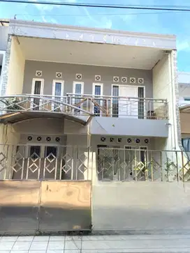 Rumah 2lt 8x13 104m type 3KT Taman modern Cakung Jakarta Timur