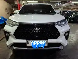 Toyota Veloz Q at 2023 putih