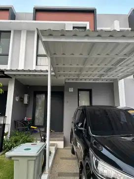 Di Jual super murah Rmh summarecon  Gading serpong