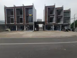 DI JUAL RUKO 3 LANTAI UNTUK USAHA DI JAGAKARSA JAKARTA SELATAN