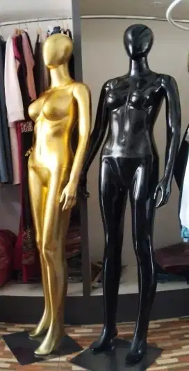 Menakin Full body 2 bh dan setengah badan 8 bh, kepala hijab 8 bh