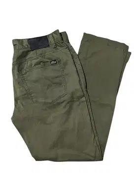 Celana chinos lacoste size 32 panjan 100