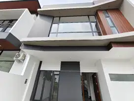 Jual RUMAH OPEN SPACE MODERN di setraduta Pasteur Bandung