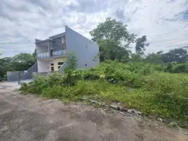 Tanah pekarangan 501 meter jalan Kaliurang dekat kampus uii