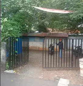 Dijual Rumah Hitung Tanah Lokasi Strategis Untuk Kost