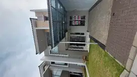 DISEWAKAN RUMAH GOLF ISLAND PIK CLUSTER HARMONY