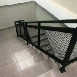 Pagar, pintu, reling gangga