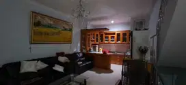 Rumah Strategis 4 Lantai, Pluit, Jakarta Utara, Semi Furnished