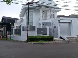 Dijual Rumah Mewah Siap Huni Di Bintaro Sektor 9