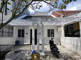 Rumah cantik satu lantai fuly furnished siap huni