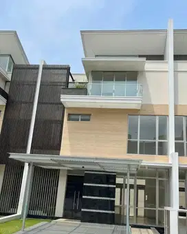 Dijual Rumah Golfisland The Chopin Signature PIK Uk10x20m² at Jakut