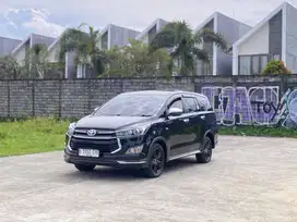 innova venturer 2.0 matic 2017