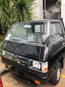 Mitsubishi Colt L300 2025