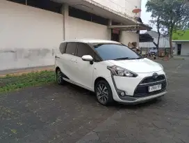 Toyota Sienta 2017 Bensin