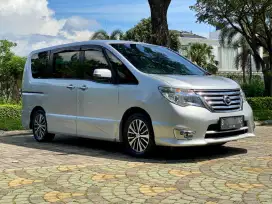 NISSAN SERENA 2.0 HWS AT 2015,SILVER