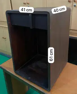 Meja Nakas Laci salon bekas
