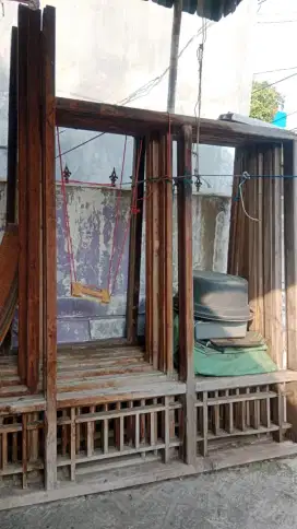 dijual kusen gandeng jati jual borongan ada 9 buah per1 pics 2.2juta
