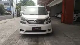TOYOTA VELLFIRE ZG 2.5 2011 AT