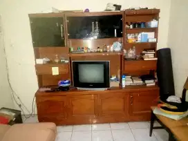 Lemari kayu rak tv & gelas