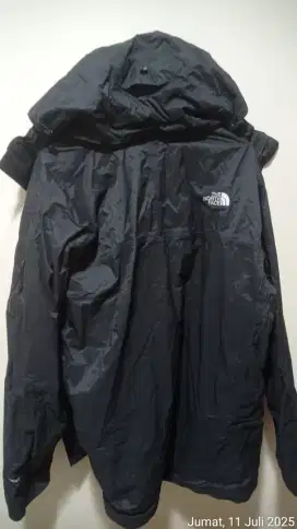 Jaket gunung TNF original