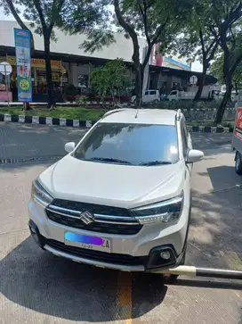 Suzuki XL7 2022 Km kecil pribadi