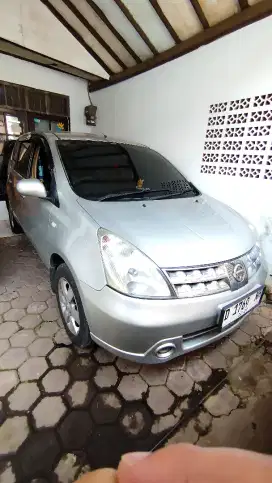 LIVINA AUTOMATIC SILVER
