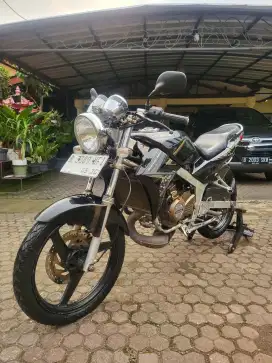 Kawasaki Ninja R convert SS 2015/2014 Hitam Orisinil Pajak Hidup