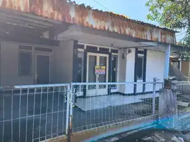 Jual Rumah Harga bersahabat (Dibawah pasaran) Untuk Renovasi