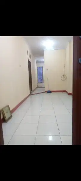 Rumah 2 lanatai siap huni Medang Pagedangan