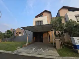 Disewakan Rumah Rapih Posisi Hook di Fedora Park Suvarna Sutera