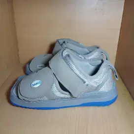 Sepatu Medis Darco Relief Dual Wanita Ukuran (Ukuran 40 -41-42-43)