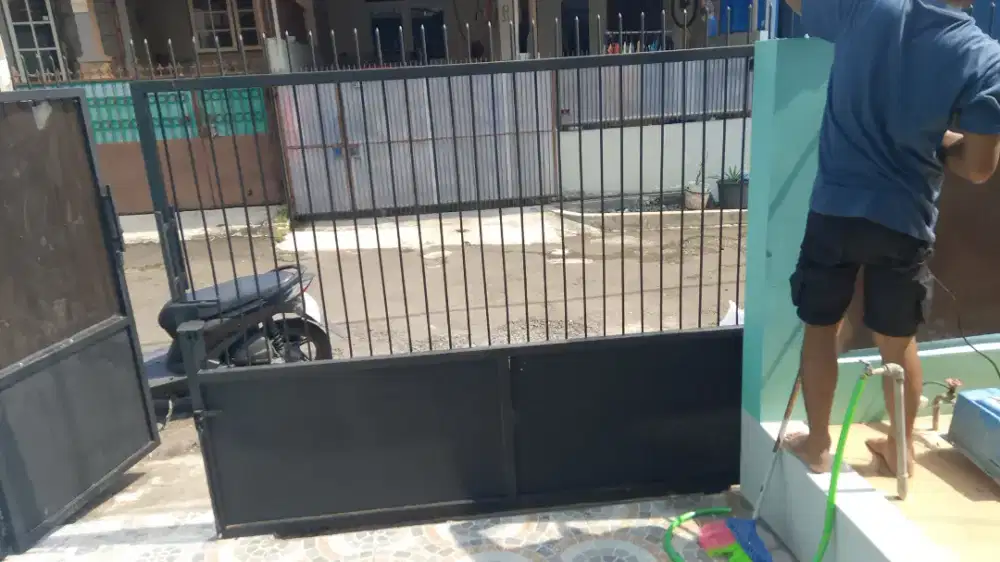 Tukang las panggilan berpengalaman