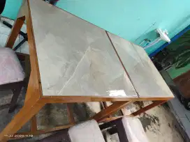 Meja Kayu Alas Granit