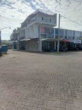 Ruko Dua Lantai Murah di Pondok Permata Suci Manyar Gresik