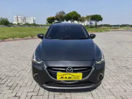 MAZDA 2 GT TAHUN 2017

TRANSMISI  AUTOMATIC
ISTIMEWA
PMK 2018
GREY