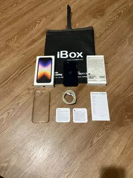 Iphone SE 2022 Gen 3 64gb IBOX Resmi Fullset lengkap original